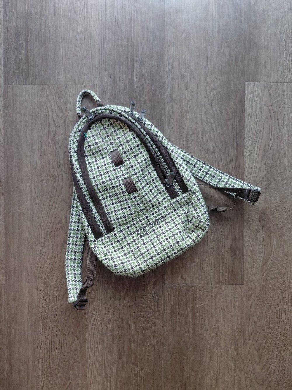 Dakine Green & Brown Patterned Hiking Bag